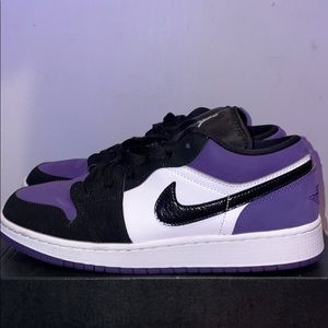 Jordan 1 Low Court Purple, Size 7Y (used)